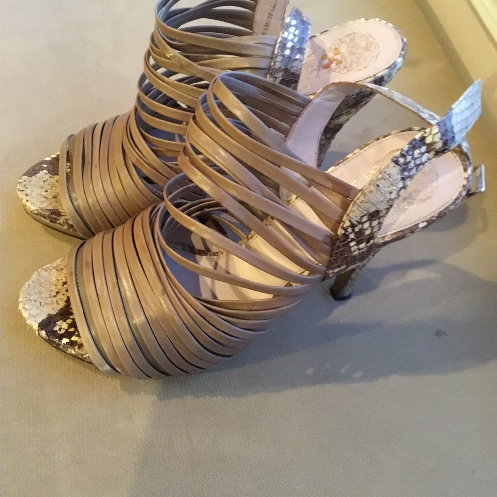 Shose - Picture 6 of 8